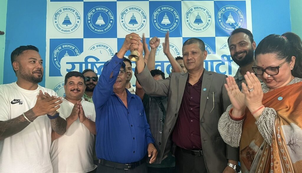 कांग्रेस भैरहवाका सभापति कोसिस खड्का रास्वपामा प्रवेश