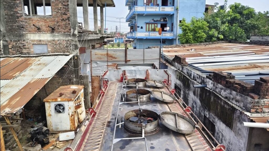 भैरहवामा आयल निगमको डिजेल चोर्दा चोर्दै समातिए ट्याङ्कर